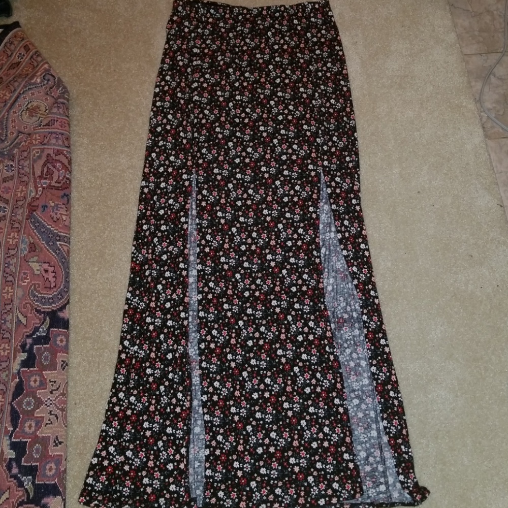 Floral maxi skirt
